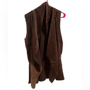 Charming Charlie Cozy Brown Vest (One Size)